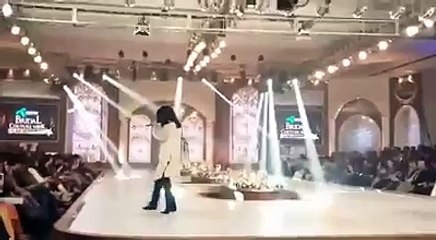 Happening right now in Lahore DiyareDil‬ fame couple Osman Khalid Butt and Maya Ali
