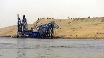 قناة الاتصال رقم 2 بين قناة السويس الحالية والجديدة أكتوبر2014