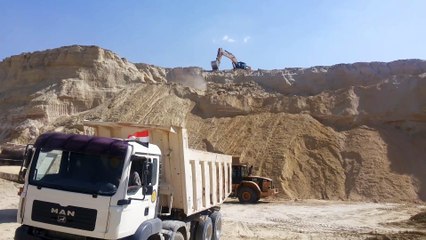 العمل 24ساعة يوميا فى حفر قناة السويس الجديدة أكتوبر2014