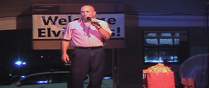 Danny Mccorkle sings 'Proud Mary' Elvis week 2007