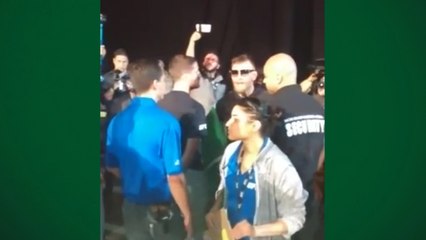 Vídeo de bastidores mostra provocação de McGegor a Aldo antes da pesagem