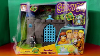 Disney Cars McQueen Mater & Imaginext Batman Go Trick Or Treat In Scooby-Doo Halloween Mansion