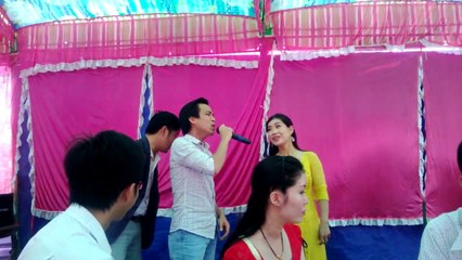 clip hát góp vui trong đám cưới Lợi và Hân