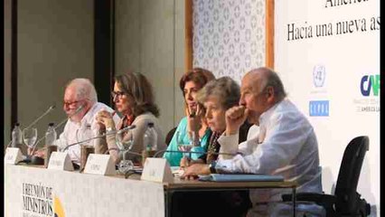 CAF cree que las políticas sociales se resentirán ante insuficiente crecimiento económico
