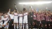 Campeões do São Paulo exibem taças do Mundial no Morumbi