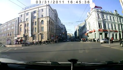 Харьков, Сумская Русский водитель против украинского