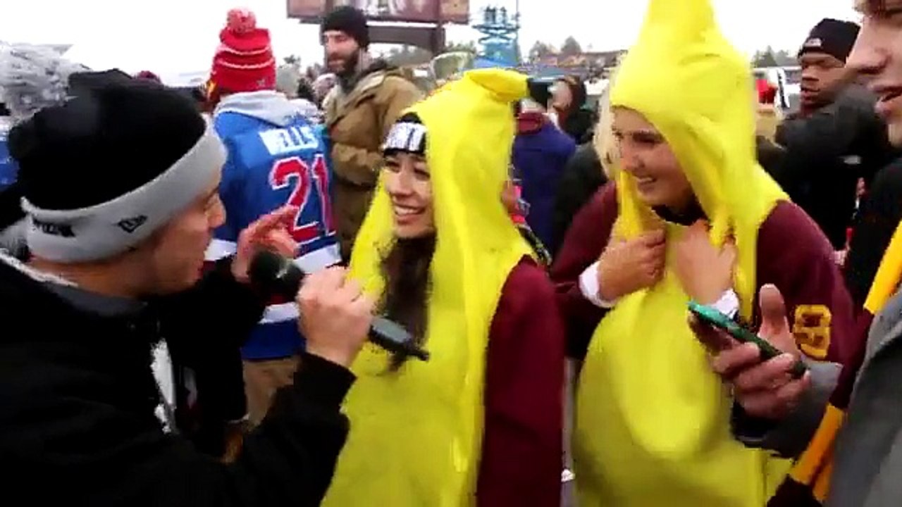 SEXY College Girls Talk About BLOWJOBS (SPIT or SWALLOW) - Drunk  Kissing Prank  - Funny Pranks 2015