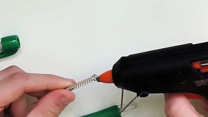 How To Make A Pen Gun. (Easy) (Full HD)