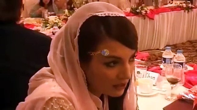 Reham Khan Speaking Pashto for the first time - Reham Khan first Pashto Interview to Khyber News