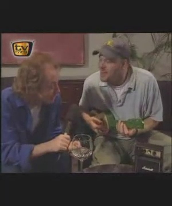 Stefan Raab und Angus Young