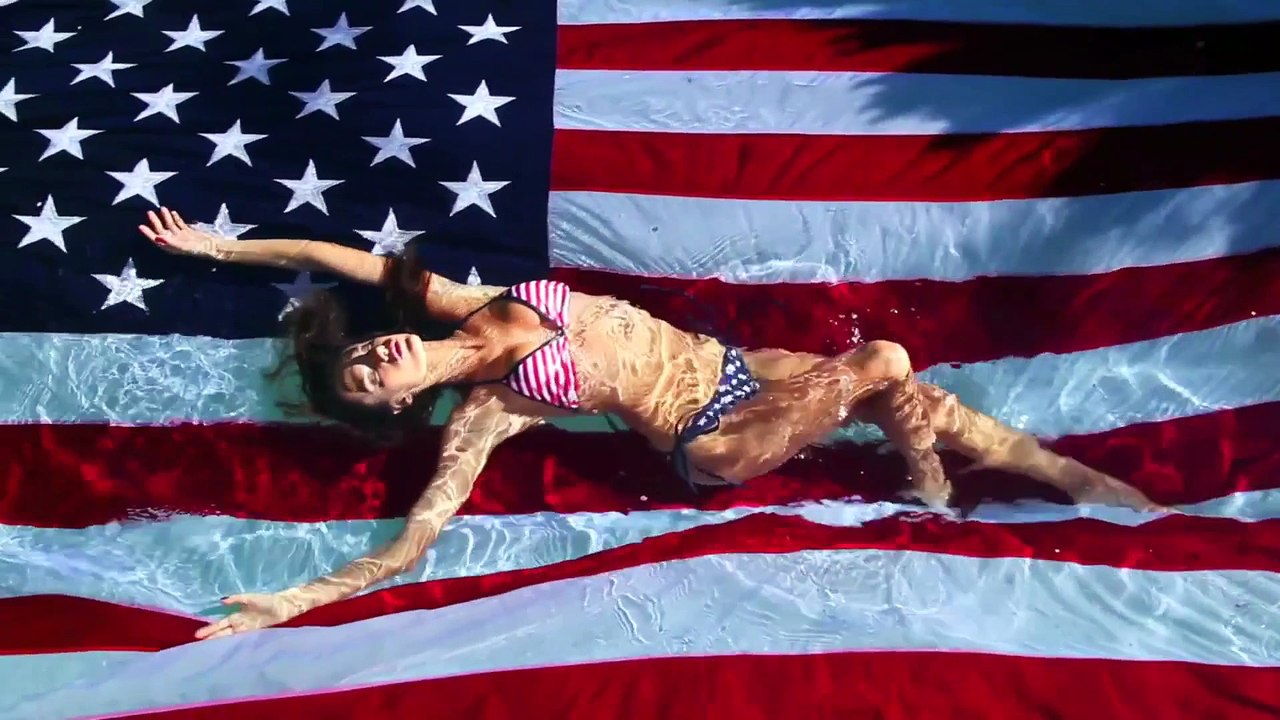 Model will charm you on American Flag in swimming Pool - Alessandra Ambrosio