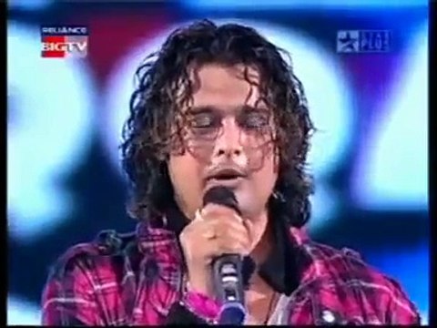 INDIAN SINGER SHOWS HIS JEALOUSY AGAINST PAKISTANI SINGER!!!