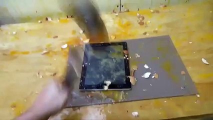How To Fix a Cracked iPhone Screen