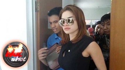Nikita Mirzani Terjerat Kasus Prostitusi - Hot Shot 12 Desember 2015