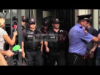 Report TV - 'Laguna e Patokut', dosja në gjyq  3 akuza ndaj Armando Prengës