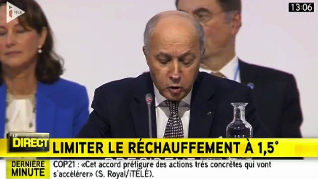 COP 21 : ovation à l'annonce des objectifs de réduction à 1,5°
