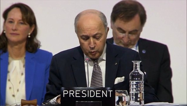 COP 21: Fabius propose un accord pour limiter le réchauffement climatique à 1,5°