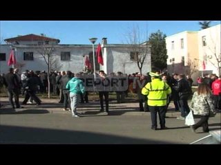 Report TV -  Rrëshen, ngrihet busti i Anton Anton Cetës