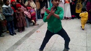 Amazing Dance by Pakistani Little Boy, funny clip, funny video