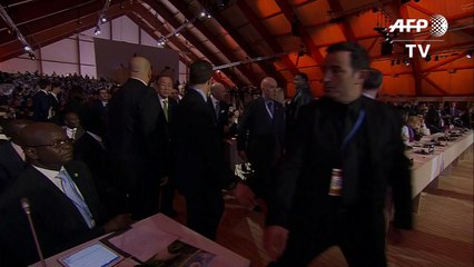 Cop21: Arrivée de Francois Hollande au Bourget