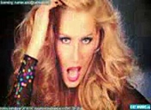 Andreea Banica Electrified New Full HD Video