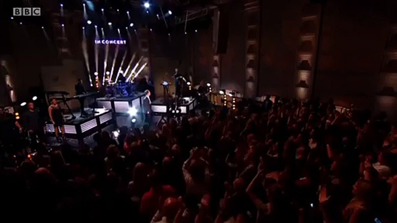 Sam Smith - Radio 2 In Concert (BBC Radio Theatre - September 2015)_90