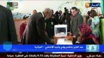 عبد العزيز بلخادم يؤدي واجبه الإنتخابي بالمرادية