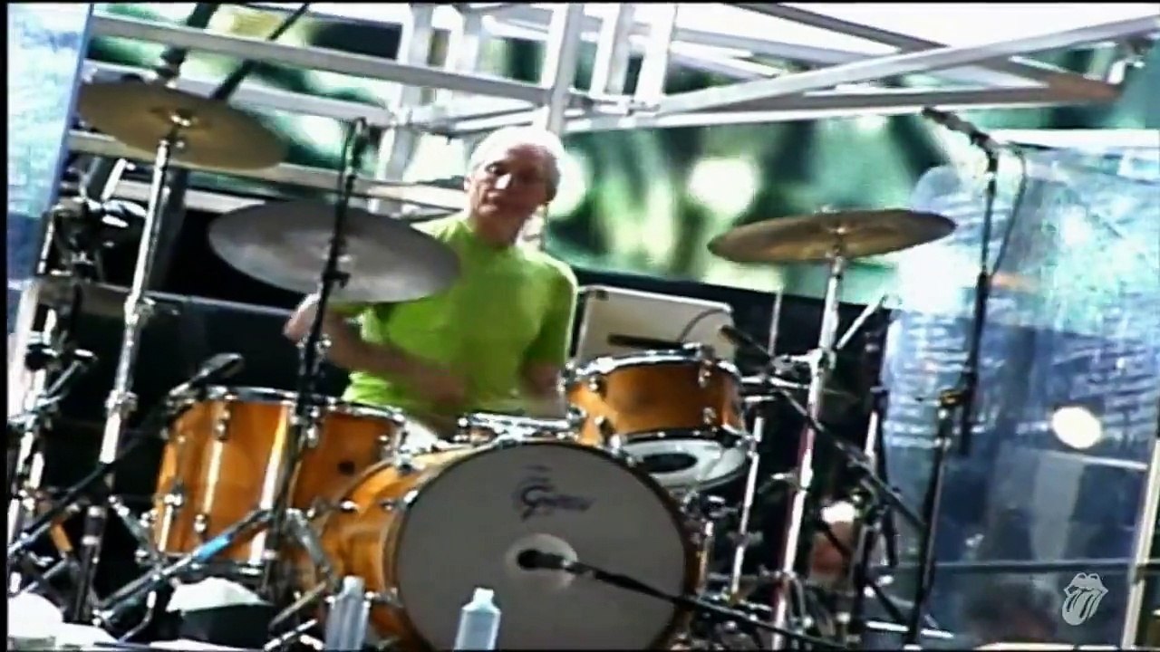 The Rolling Stones - Start Me Up (Live) - OFFICIAL