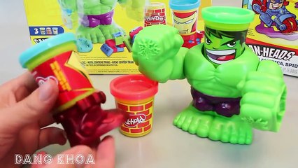 Đồ chơi đất nặn Play Doh với các nhân vật hoạt hình Can Heads người nhện .. cho bé xem