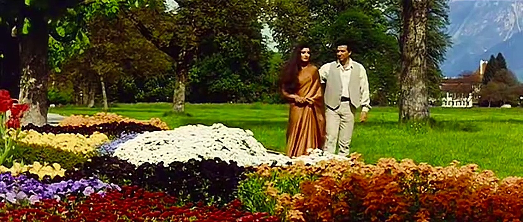 Hum Tumse Na Kuch Keh Paye - Ziddi (720p HD Song)