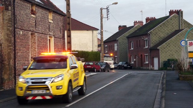 De la Sentinelle à Trith-Saint-Léger, défilé de dépanneuses