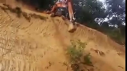 Usta Adamın Hali Başka Helal