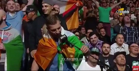 Irish fans serenade Holly Holm with Can't take my eyes off of you'