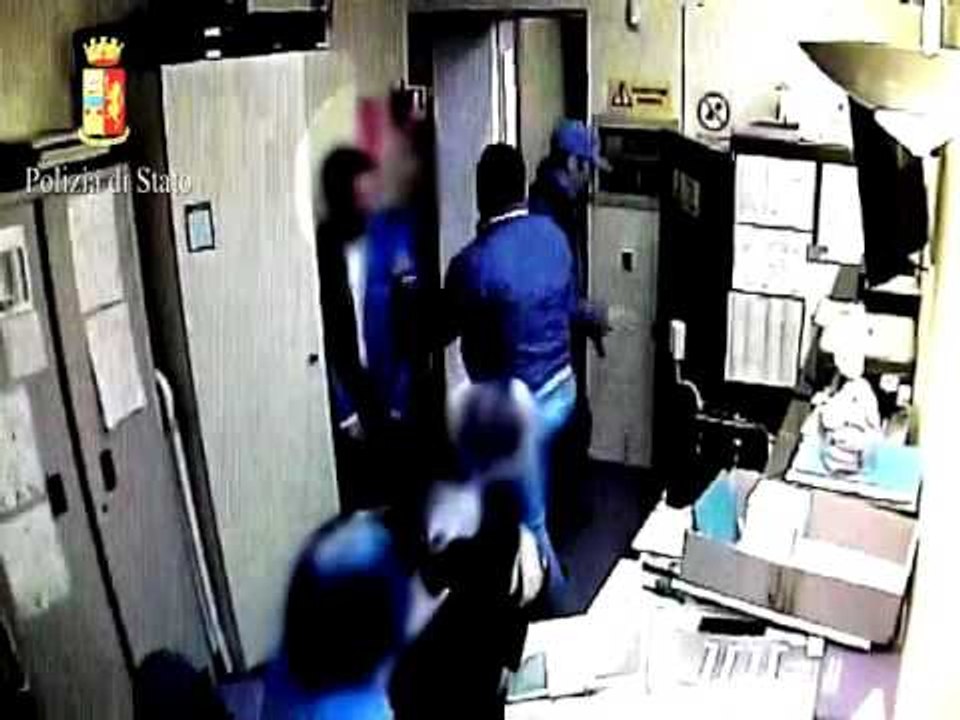 Catania - La rapina in gioielleria, arrestato bandito (12.12.15)