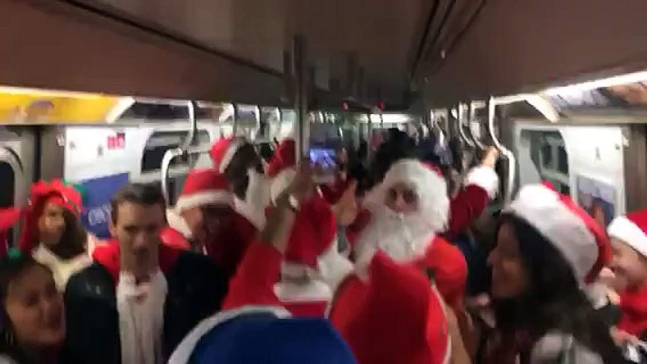 SantaCon Subway Ride