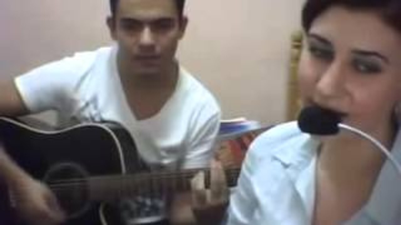 ÇOK FENAA Sevmek çok zormuş sevmemek çok zor