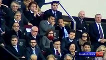 Neymar reaction after Messi Goal FC Barcelona - Deportivo La Coruna 12.12.2015