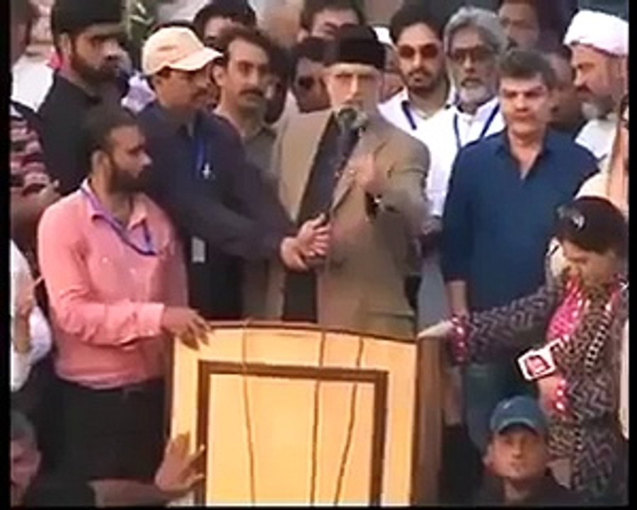 funny video tahir ul qadri