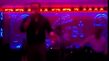 Ferhat Altuntaş -- Yanlızım Dostlarım .. canlı sahnesinden