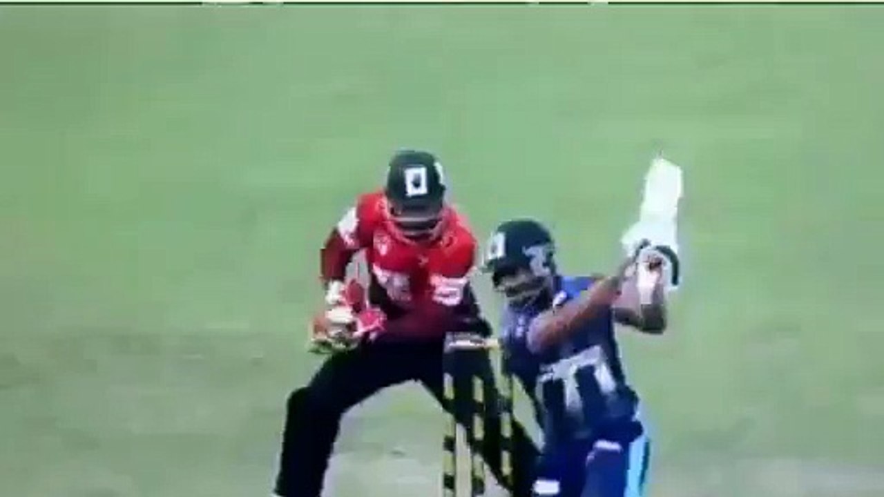 Asher zaidi 4 wickets in 1st semi final BPL 2015