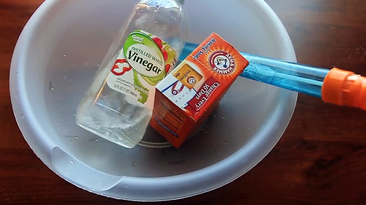 10 Bubbles Science Experiments Compilation