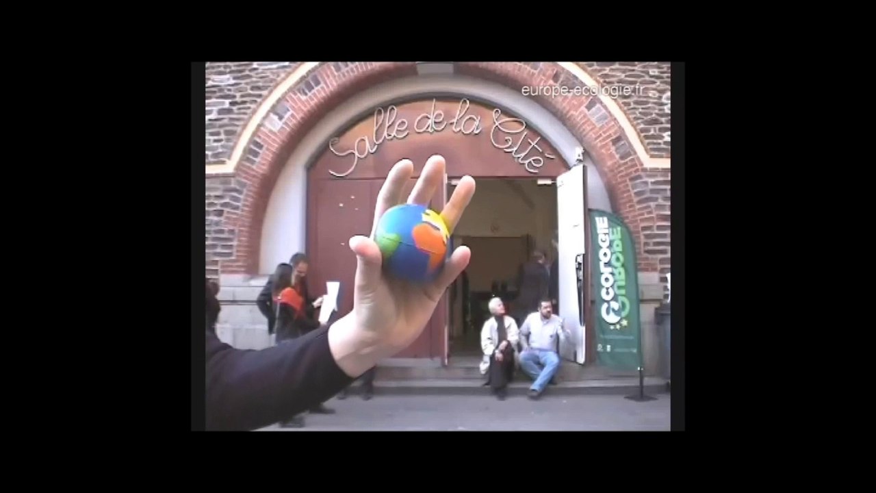 Cop21 Accord Paris Samedi 12 décembre 2015 / Alors on danse ? / Lipdub EELV La Crise