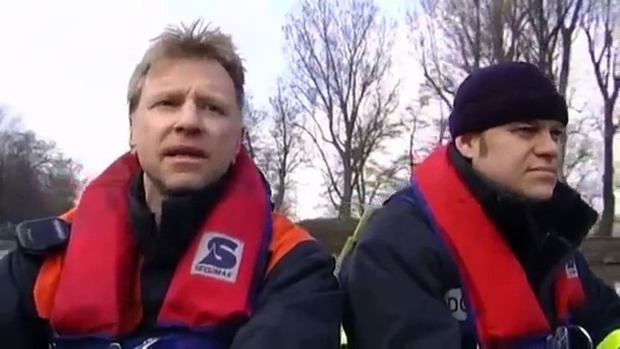 DOKU 24 Stunden Einsatz mit der Feuerwehr 2013 german deutsch360p H 264 AAC