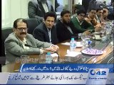 Chairman APTMA Amir Fayaz addressing press conference