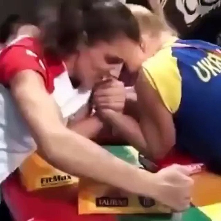 12367192_514486328719441_104257443_n