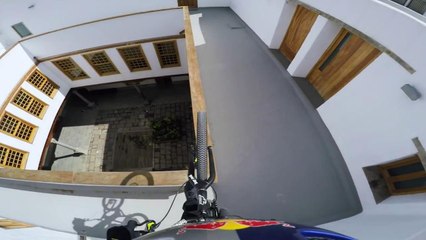 GoPro: Danny MacAskill - Cascadia