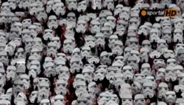 Chorégraphie Star Wars des fans du CSKA Sofia!