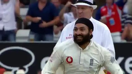 Inzamam bowled by Monty Panesar Funny Cricket