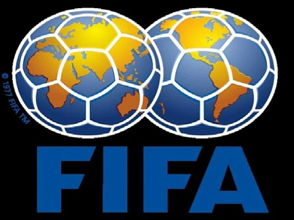 L’Équipe du Matin parodie la chanson de Balavoine et en fait LA FIFA!