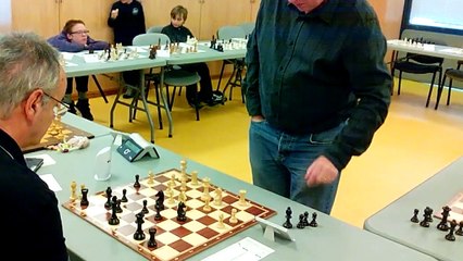 SIMULTANEE D ECHECS FOU DU ROI CONTRE STEPHANE VAUGEOIS 12/12/2015